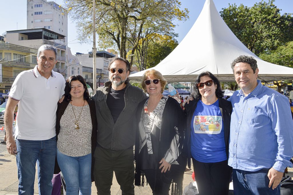 Brincando na Praça é sucesso com participação de milhares de crianças