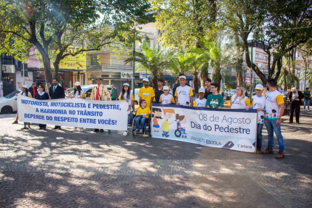 Intervenções no trânsito dão mais segurança para alunos e pedestres