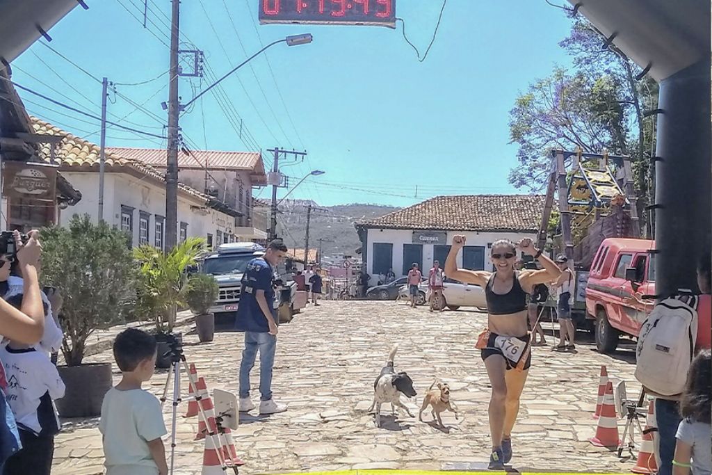 Atletismo de Pouso alegre é destaque na Meia Maratona de São Tomé das Letras