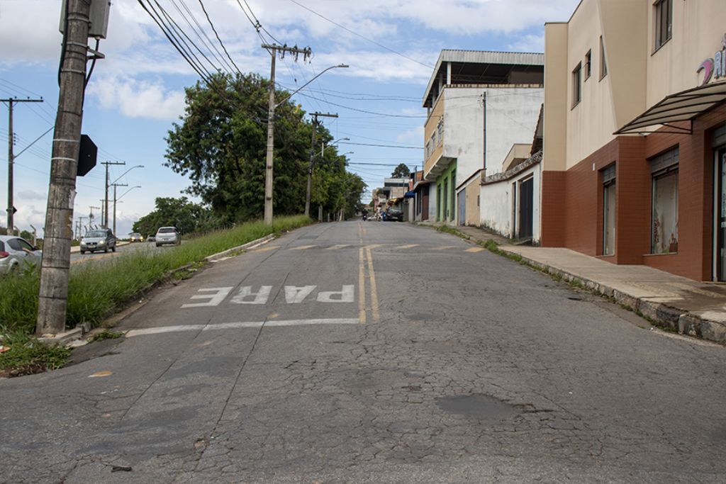 Rua Piranguinho e adjacências recebem obras de galerias pluviais