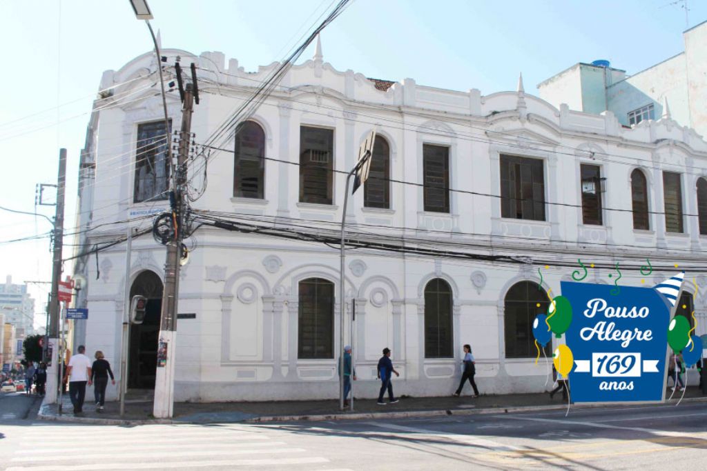 Prêmio Artigas abre o novo ciclo de exposições da Galeria