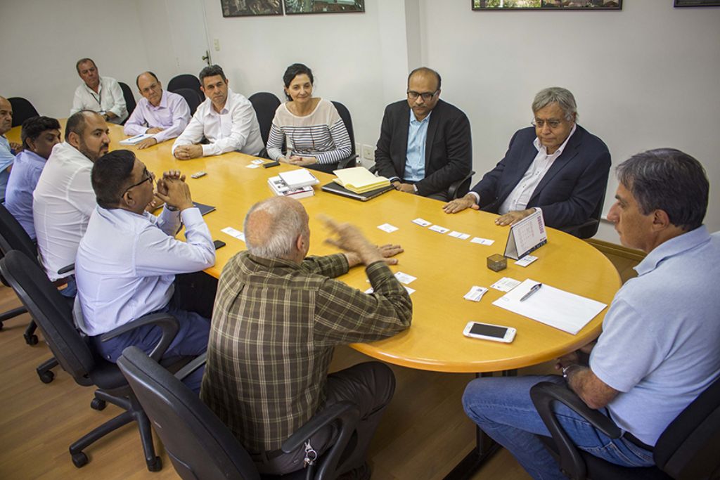 Indústria indiana anuncia produção a partir de abril