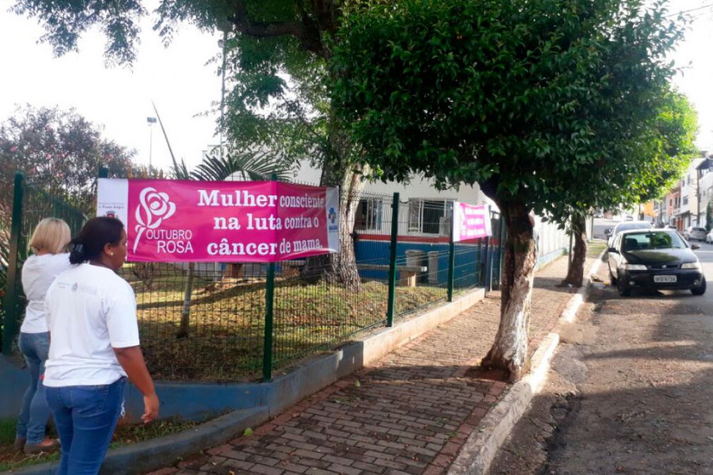 Ação Outubro Rosa bairro Esplanada