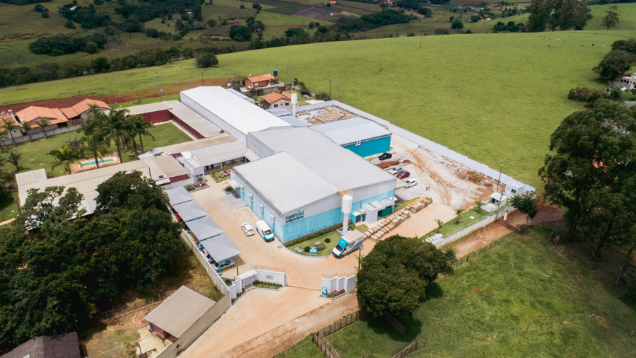 Prefeito visita empresa Copermed que está em fase de expansão