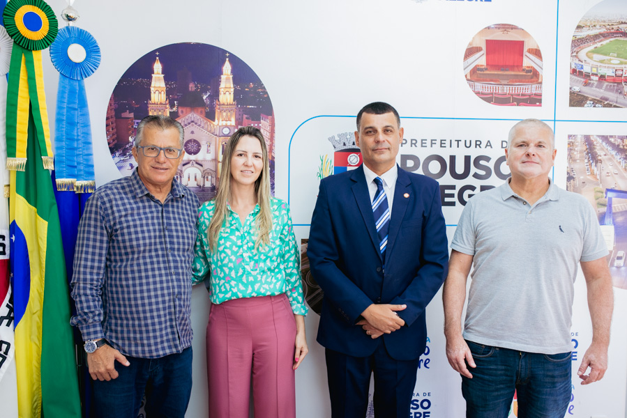Cúpula da Polícia Civil de Pouso Alegre visita Prefeito Cel Dimas