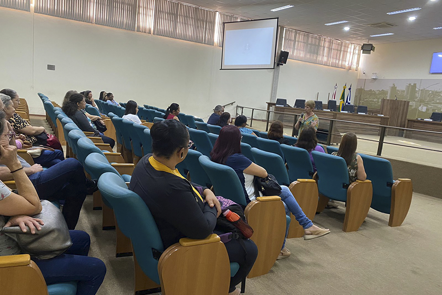 Prefeitura oferece capacitação para cozinheiras das escolas municipais